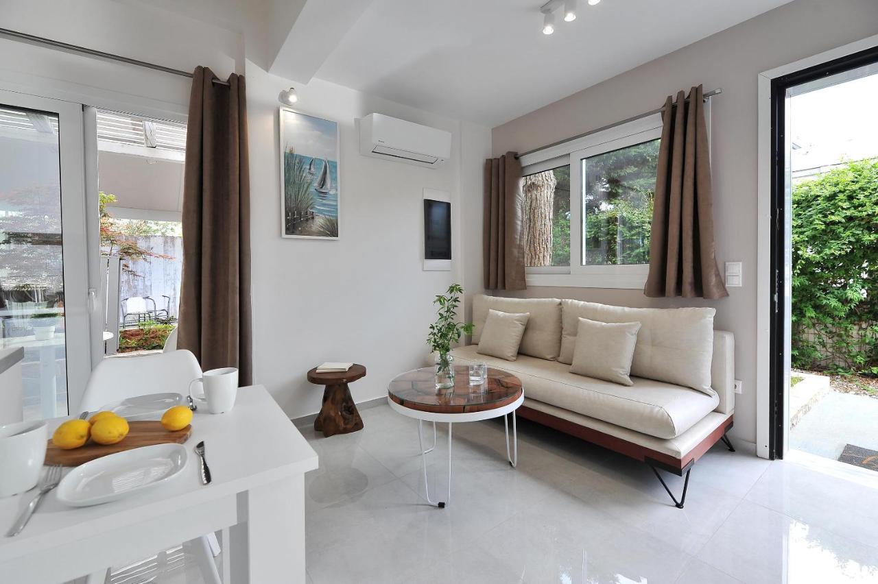 Alekos Luxury Suites Free 24H Transportation From - To Airport Artémida Eksteriør bilde