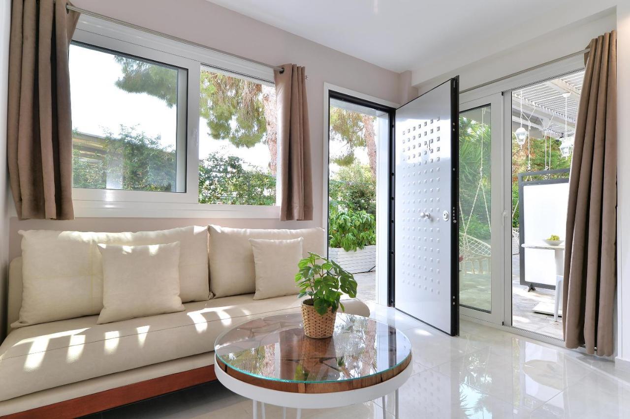 Alekos Luxury Suites Free 24H Transportation From - To Airport Artémida Eksteriør bilde